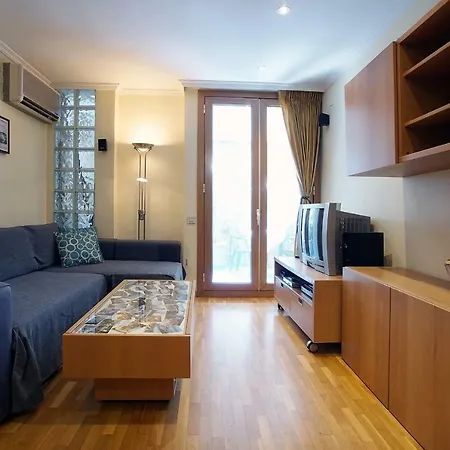 Riva Be My Guest Castelldefels